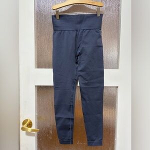 NEW Knix Seamless High Rise Leggings